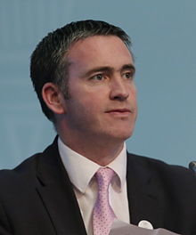 Damien English