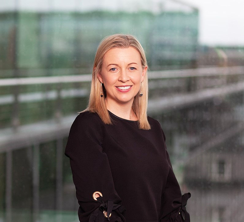 Maples Group partner Niamh O'Shea wins rising star award