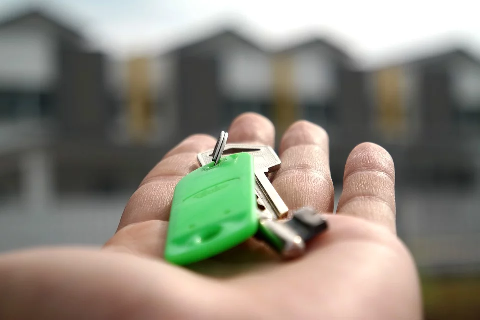 NI: Solicitors welcome re-opening of housing market today