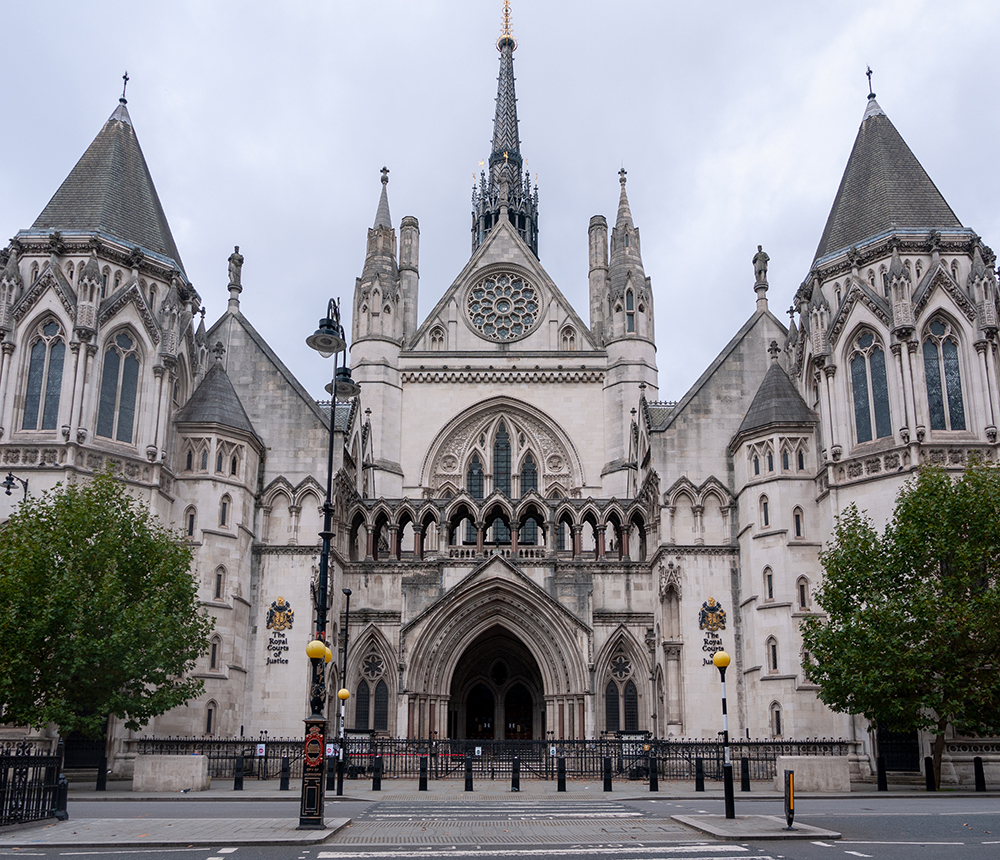England: Solicitor successfully appeals ‘alarming’ misconduct fine after intimate relations with firm junior
