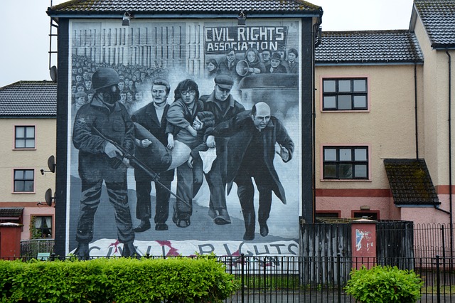 NI: Decision not to prosecute 15 former soldiers over Bloody Sunday upheld