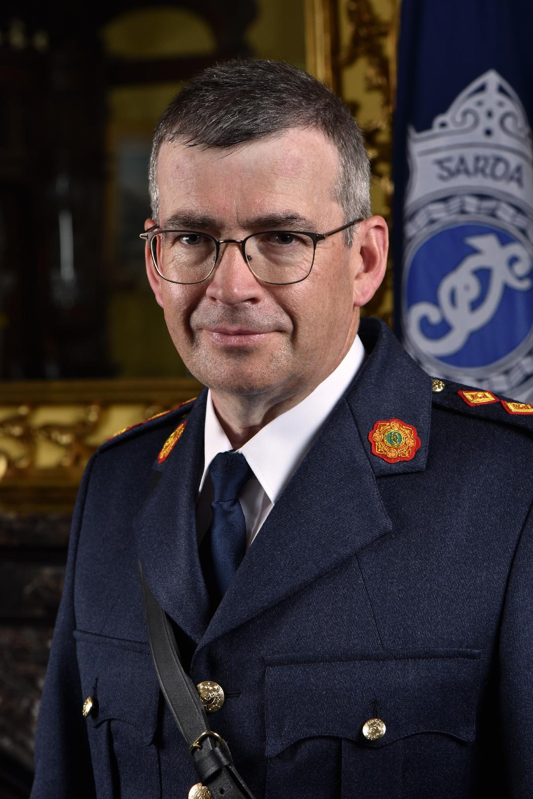 Drew Harris to remain as Garda Commissioner until 2025