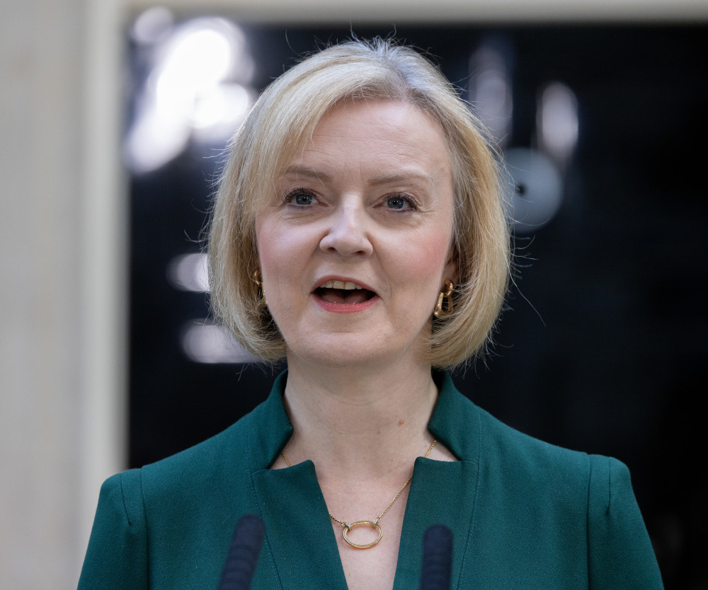 Liz Truss takes legal action against Keir Starmer for saying she 'crashed' UK economy