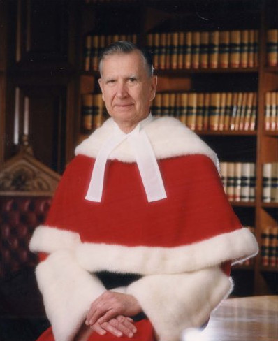 Canadian judge Peter Cory who investigated collusion claims dies at 94